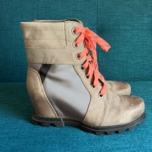 Sorel women’s Boots